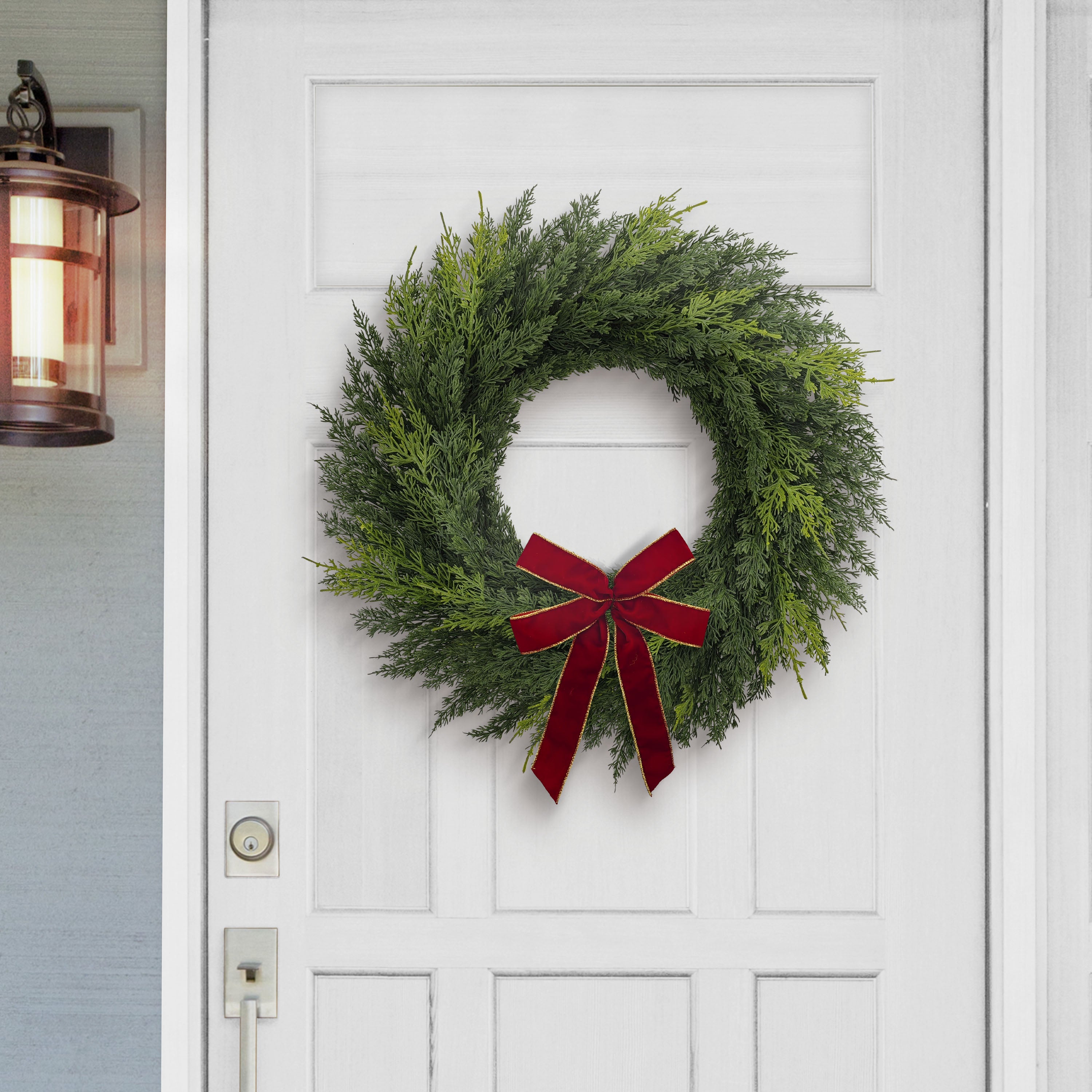 22" PE Cypress Christmas Wreath
